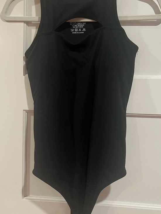 Klassy Network Tops - Klassy Network Black Sleeveless Cutout Bodysuit